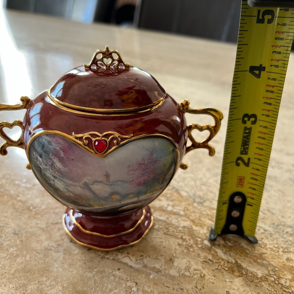 Thomas Kinkade music box - Picture 3 of 5